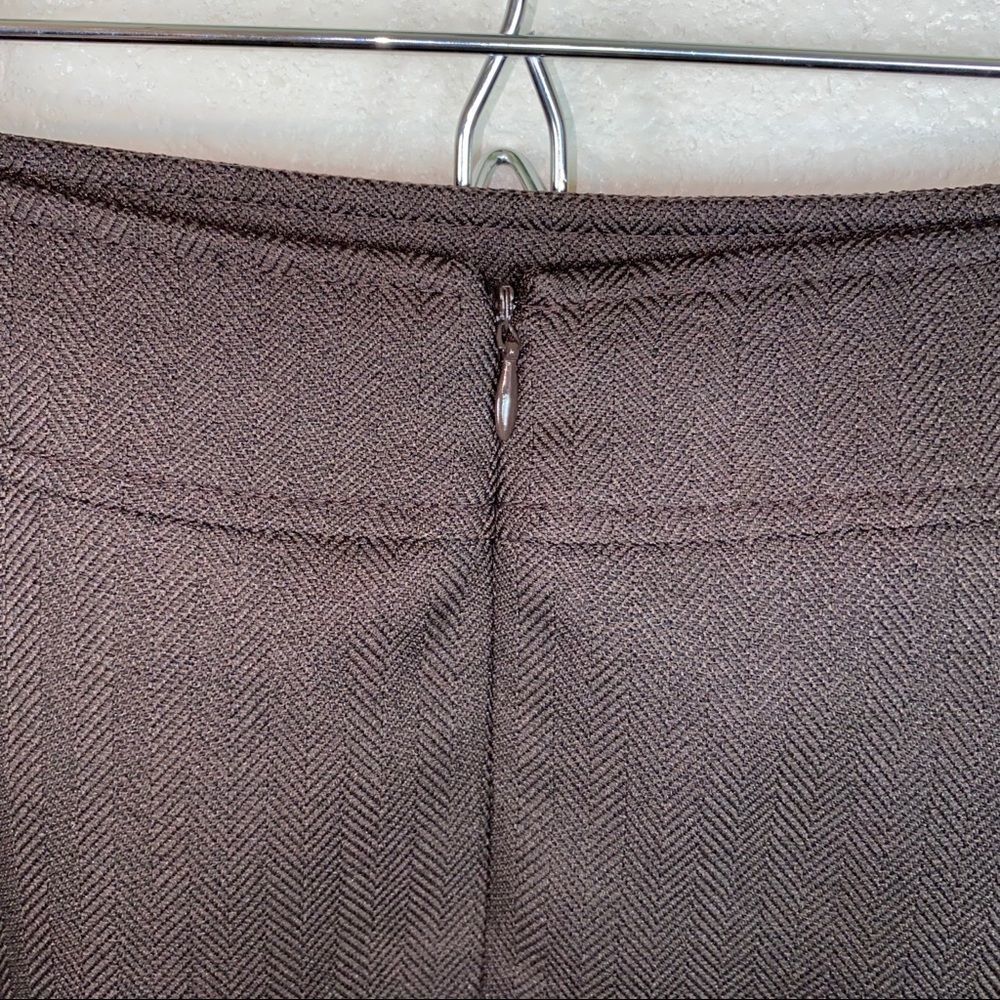 5 for $30 Tahari | New With Tags Brown Skirt Women’s Size 8 - Picture 5 of 6